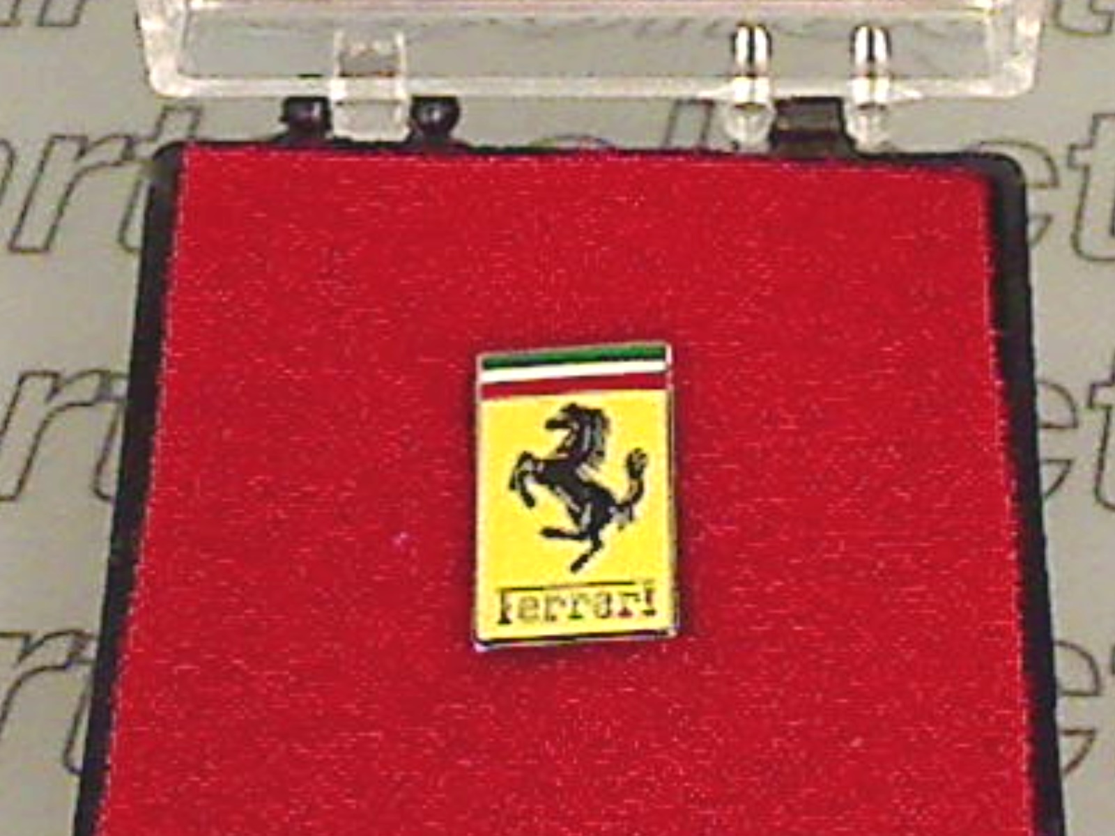 FERRARI PIN